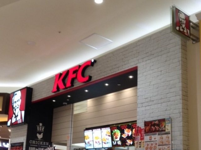 イオン1階のケンタッキー_ケンタッキーフライドチキンイオンモール大和店(KFC:Kentucky Fried Chicken)