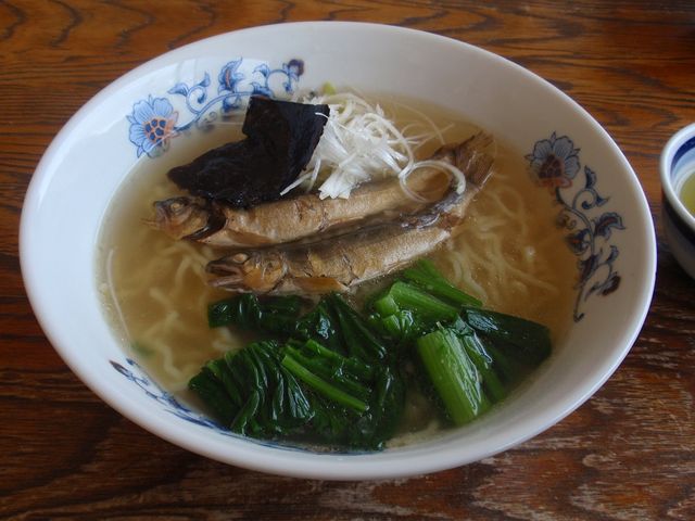 一見、何が起こってるか分からないラーメンです(笑)_矢祭山観光センター