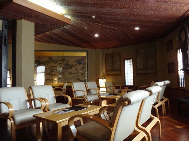 宿泊者用のロビー_川場温泉