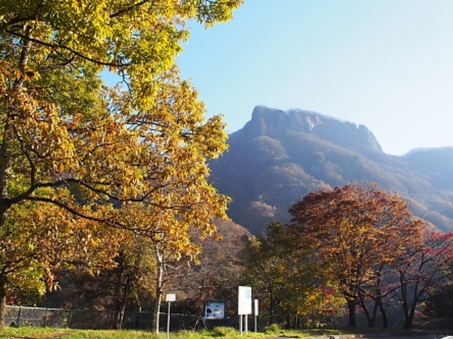 国道から眺めた荒船山_荒船山