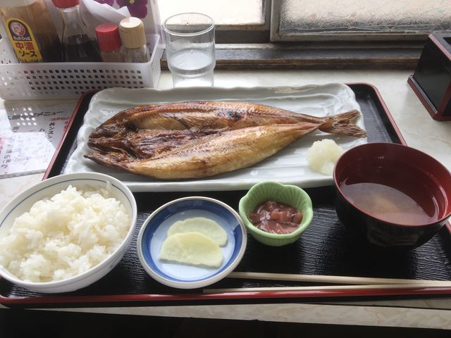 ホッケ定食。肉厚で美味。1500円_ウトロ漁協婦人部食堂