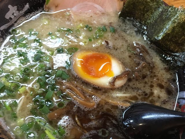 550円は安い!_とんこつらーめん 黒竜