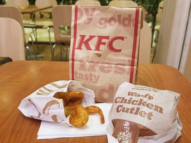 フードコートで頂きました。_ケンタッキーフライドチキンイオン葛西店(KFC:Kentucky Fried Chicken)