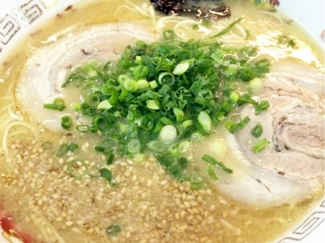 なかつ宝来軒 別府店 豚骨ラーメン_なかつ宝来軒 別府店