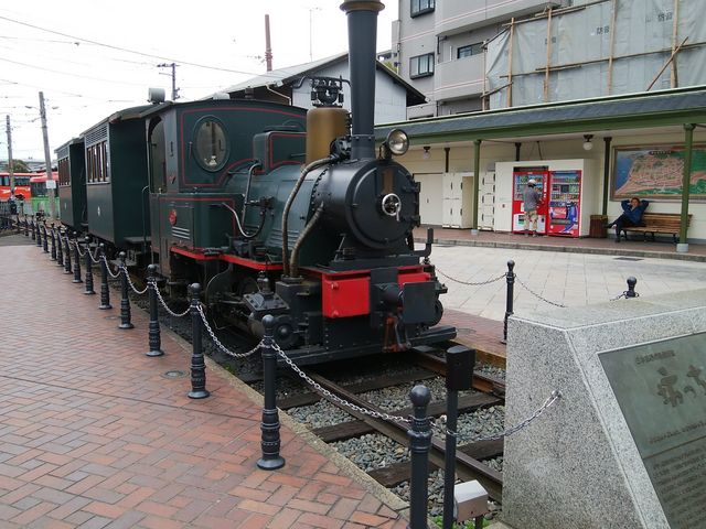 坊っちゃん列車_道後温泉駅