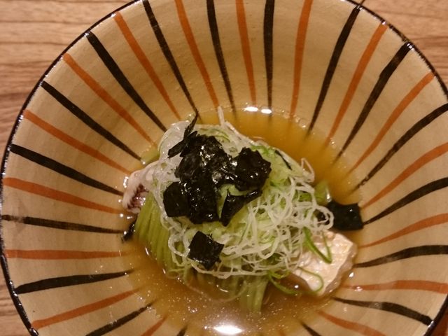 5品目です。この後、ご飯、おわん、デザートでした。_川畑