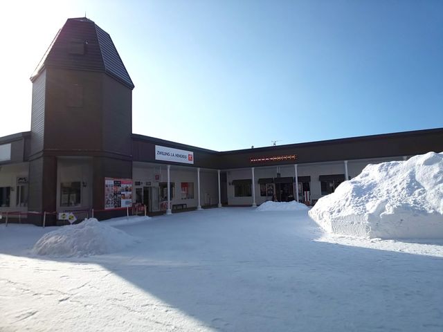 外観_タリーズコーヒー千歳アウトレットモール店