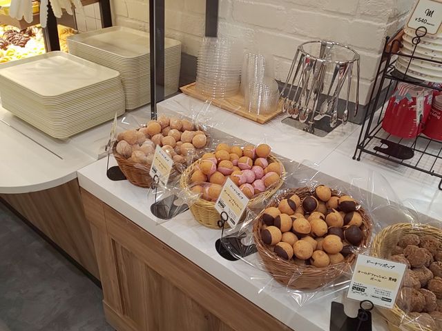 お店_ミスタードーナツ イオン苫小牧ショッピングセンター店