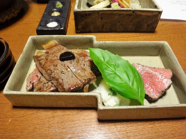 3種類の薬味で楽しめます。_阿蘇内牧温泉 親和苑
