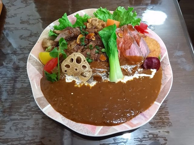 ビーフステーキカレー_パンプキンハウス