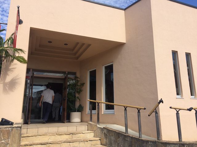 店舗入り口_横濱家 相模原店