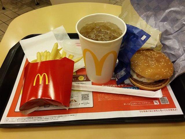 月見バーガーセット_マクドナルド秋田仁井田店