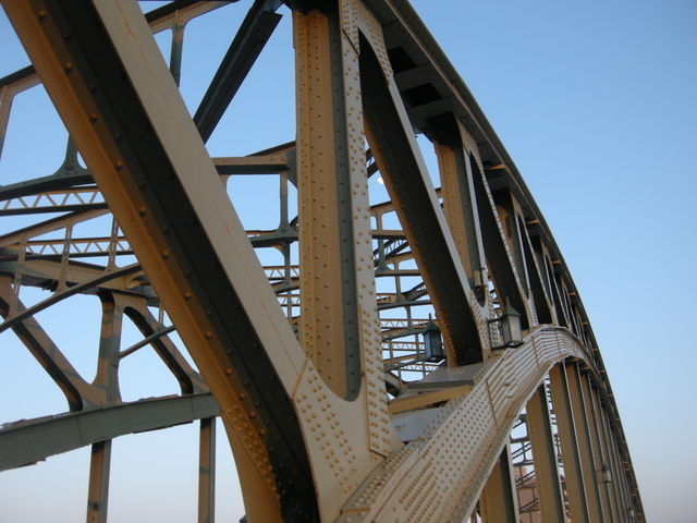 間近で見た旭橋_旭橋