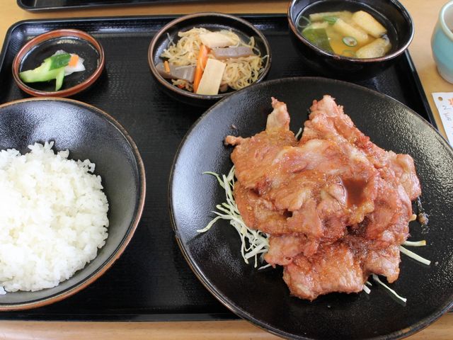 生姜焼き定食_おかめ