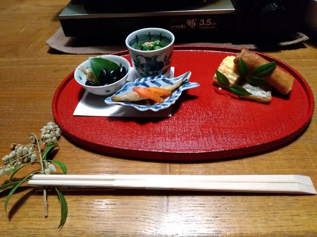 夕食のはじまりです。_鹿教湯 三水館