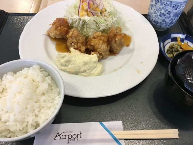 唐揚げ定食_レストラン エアポート