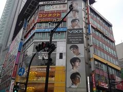 渋谷駅前スクランブル交差点の写真1