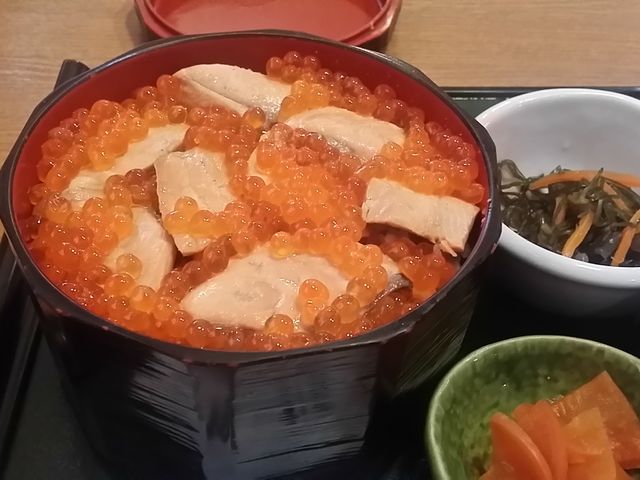 はらこめし。写真は数年前に初めて食べたときのもの。_田園 亘理店
