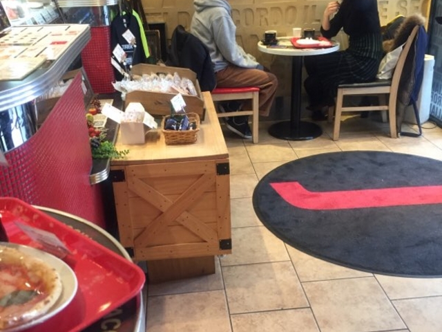 店内です。_segafredo ZANETTI 新宿南口店