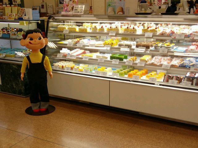 ペコちゃんのほっぺがオススメ_不二家 アピタ蒲郡店(FUJIYA)