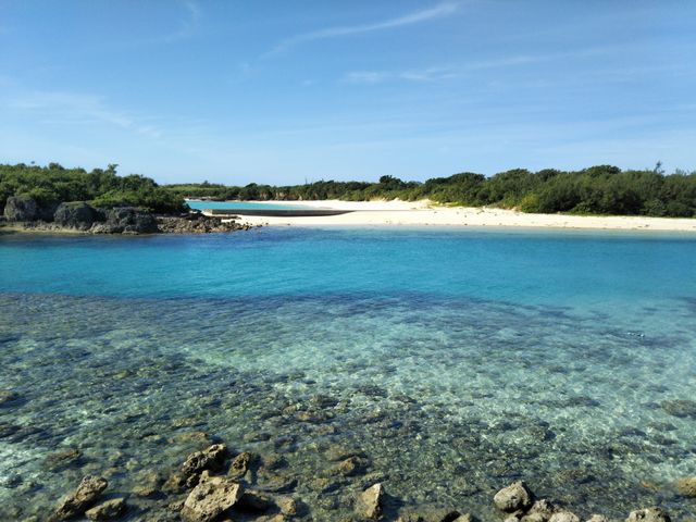 12月でもとってもキレイ_渡口の浜