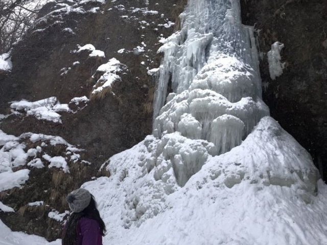 SNOWSHOE TREK_mokki