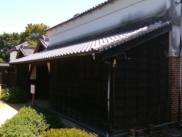 土蔵_旧赤松家門・塀・土蔵