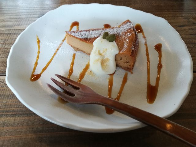 黒糖チーズケーキ_島茶家 ヤッカヤッカ