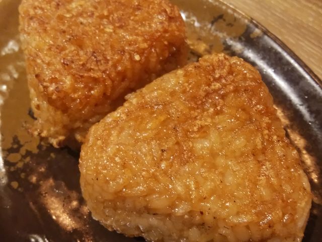 焼きおにぎりバターしょうゆ_三代目鳥メロ 静岡南口店