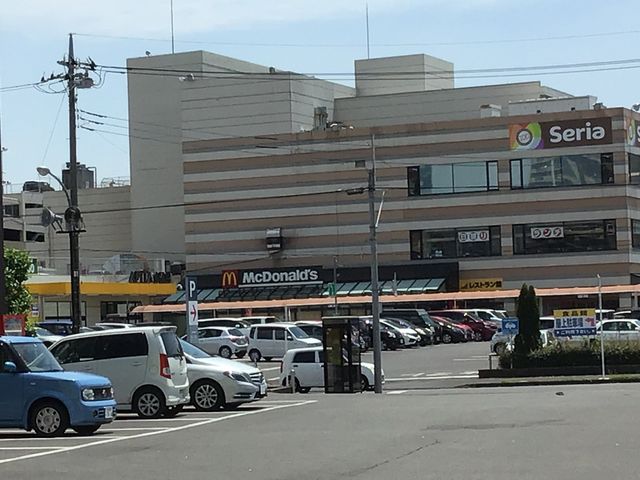 お店です。_マクドナルドアピタ足利店