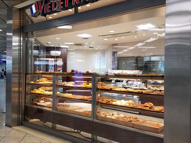 外観_ヴィ・ド・フランス 羽田空港店