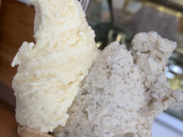 橋本牧場イタリアンジェラートアイス工房