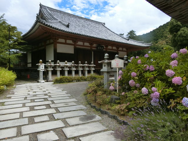 壷阪寺禮堂