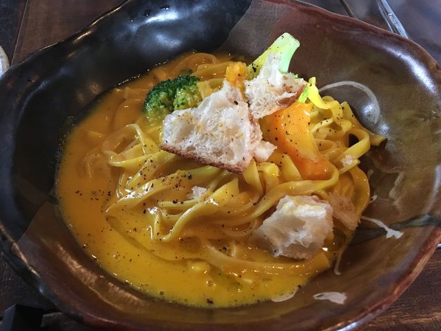 かぼちゃのクリームパスタ_カフェギャラリー 風