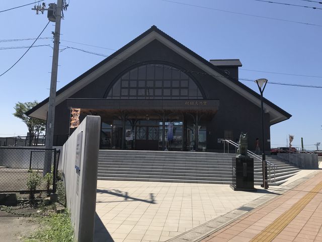 秋田犬の里の写真_大館市観光案内所・物産コーナー