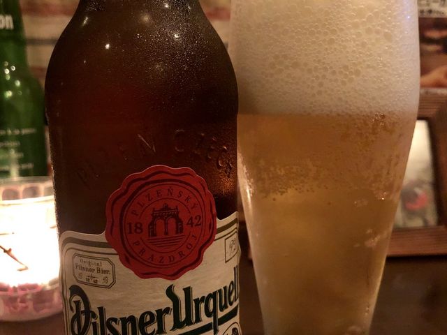 チェコのビール
ピルスナーウルケル_多国籍DINING Pangaea