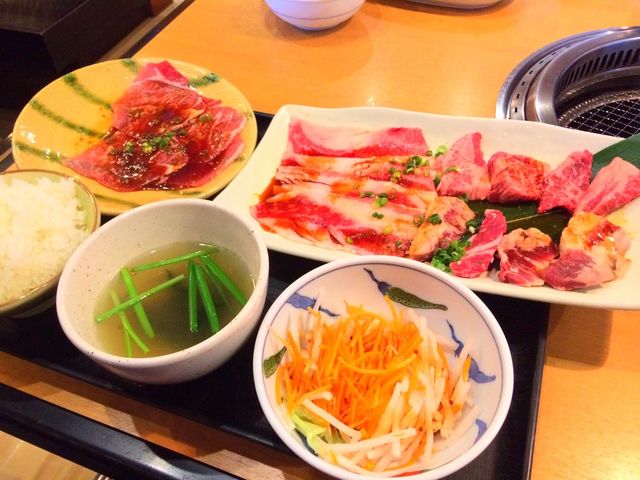 特盛焼肉ランチ980円_焼肉きんぐ 元町店