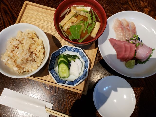 大王イワナと海鮮2種のお造り_蔵部