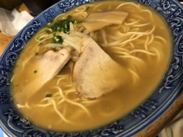 ラーメン_四方平