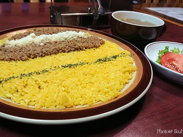 人気のドライカレー_カレーのお店インディー