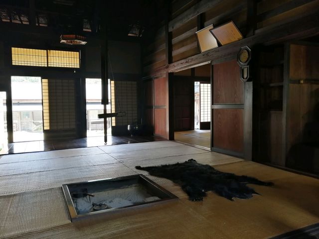 囲炉裏_前沢ふるさと公園