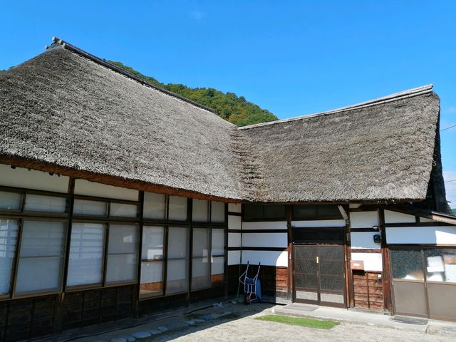 曲がっていますね_前沢ふるさと公園