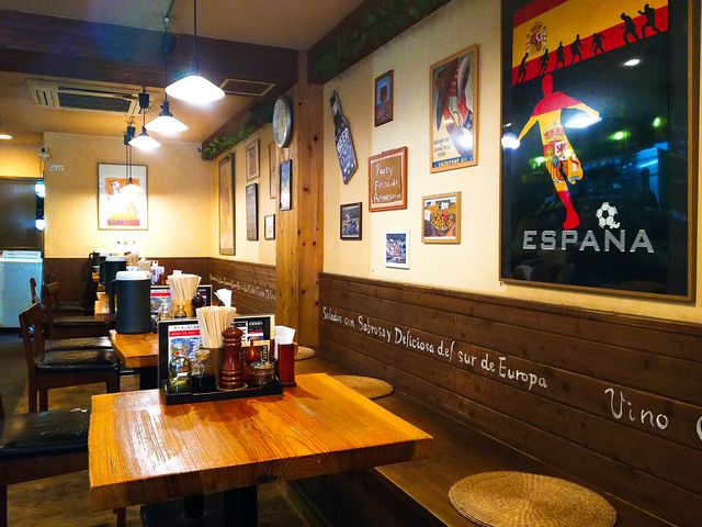 昼はラーメン屋、夜はバー。_ラーメン武藤製麺所
