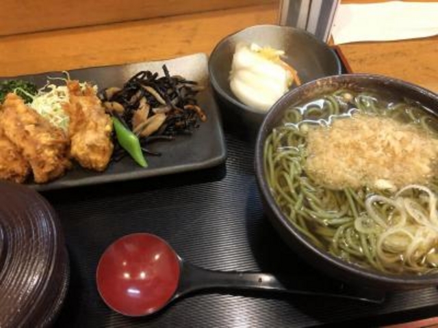 唐揚げ付きのそば定食_藪善