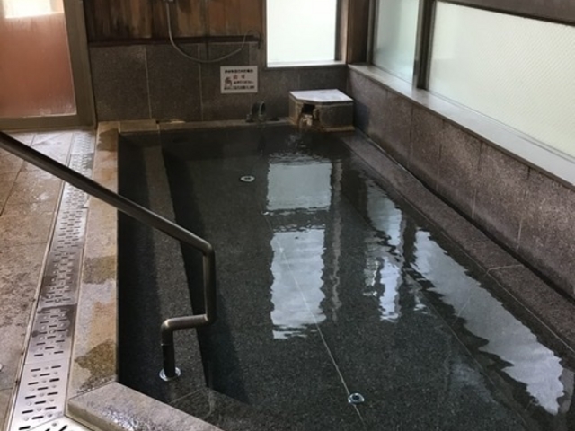 滝の湯の内風呂_湯泉地温泉「滝の湯」