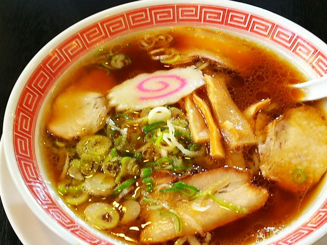 人気の中華そば_幸楽苑東寺山店