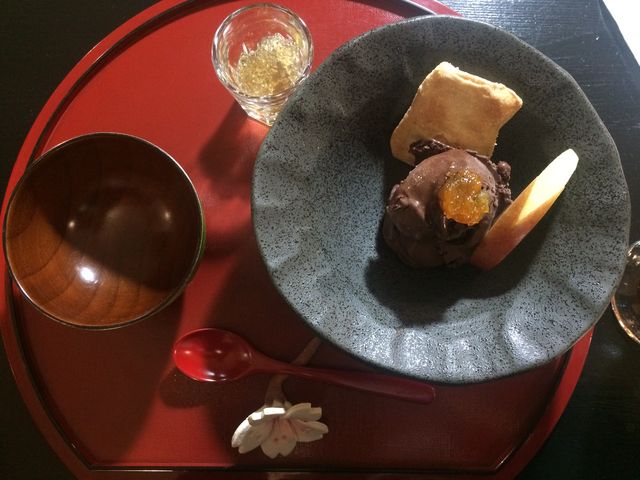 こだわりのジェラートの中からオススメのチョコレート_ジェラート・ベネ