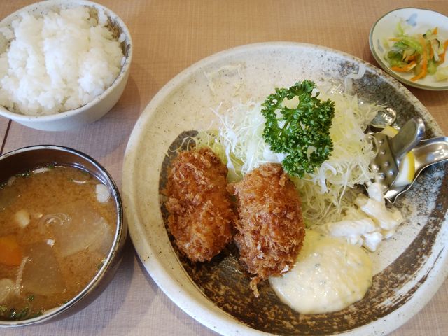 美味しい美味しいクリームコロッケです。_とんかつ屋 双葉葛西