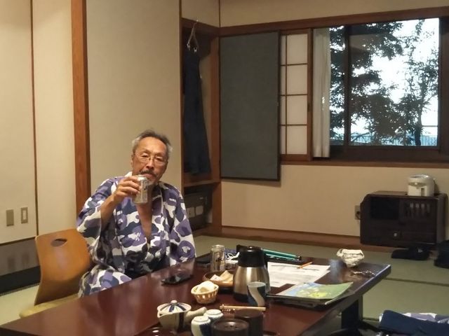 1階和洋室の窓からは平野や谷筋も観ることができる_筑波山江戸屋