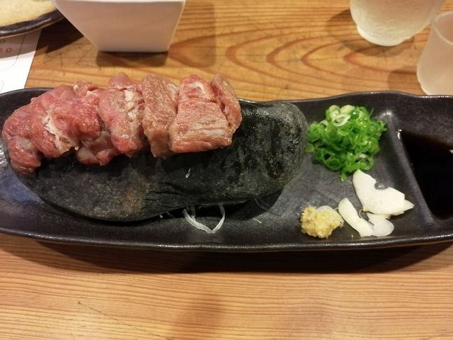 馬刺し_居酒屋きらくや